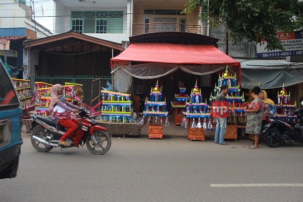 Peringati Maulid Nabi, Jalan 