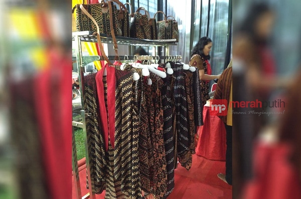 Eksotisme Nusa Tenggara Timur 2016 Tampilkan Produk Unggulan