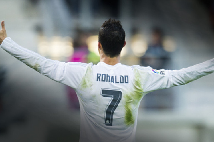 Cristiano Ronaldo Catat Gol ke-100 di Kompetisi Eropa