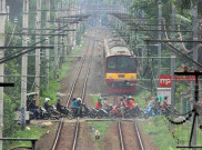 Perlintasan Sebidang Kereta Api Tanpa Palang Otomatis