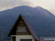 Terjadi 179 Kali Letusan di Puncak Gunung Ile Lewotolok 