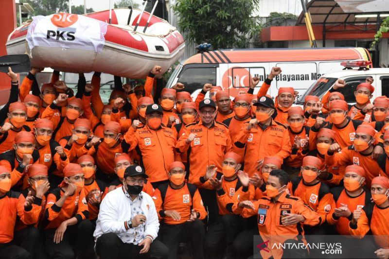 Apel Siaga Relawan PKS menghadapi bencana di kantor DPP PKS, Jakarta, Kamis (16/12/2021). (ANTARA/HO-PKS)