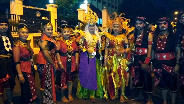 Pahlawan Wayang Modern Meriahkan Wayang Jogja Night Carnival 2017 