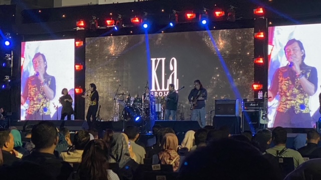 Bernostalgia bersama KLa Project di 'A Decade of JSI Resort'