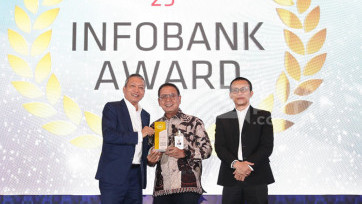Bank DKI Raih Penghargaan Golden Trophy The Excellent Performance Bank