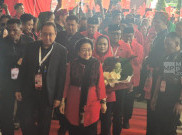 Mawar Putih Untuk Megawati di Rakernas PDIP