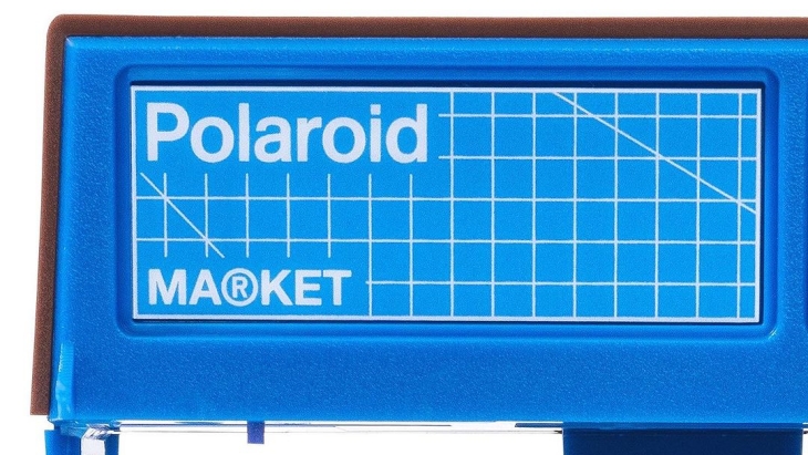 Market x Retrospekt Hadirkan Kembali Kamera Polaroid 600