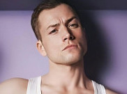 Jadi Kandidat Terkuat Agen 007 Baru, Taron Egerton: Saya Bukan Orang yang Tepat
