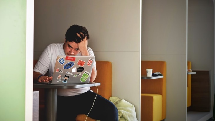Digital Self Harm, Perilaku Merundung Diri Sendiri di Media Sosial