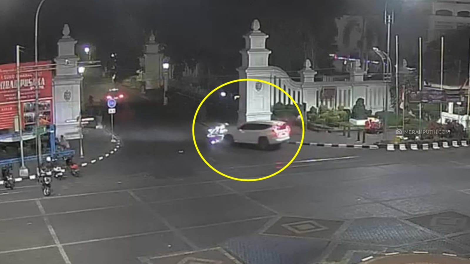 Polisi Buru Pengemudi SUV Pelaku Tabrak Lari di Simpang Gladak Solo