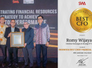 Direktur Keuangan dan Strategi Bank DKI Raih Indonesia Best CFO 2023