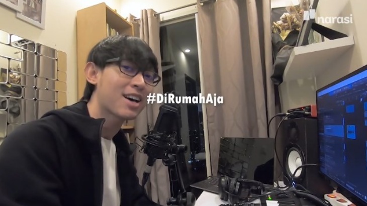Eka Gustiwana dan Warganet dalam Lagu #DiRumahAja dengan 42 Bahasa Daerah