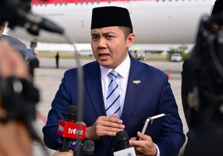 Disorot Sering Dinas ke Luar Negeri, Seskab Teddy Tegaskan Kelebihan Biaya Ditanggung Pribadi Presiden