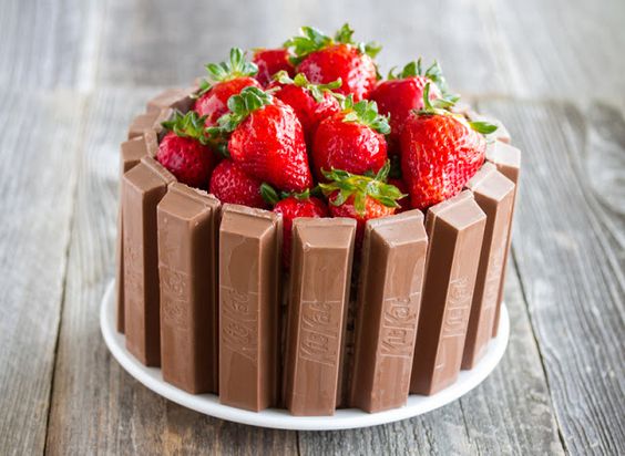 Yuk, Cobain Bikin Pai Kit Kat Ala Rumahan