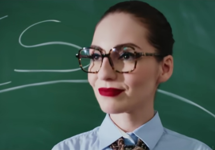 Lirik Lagu Dame Un Grrr – Fantomel x Kate Linn Beserta Terjemahan