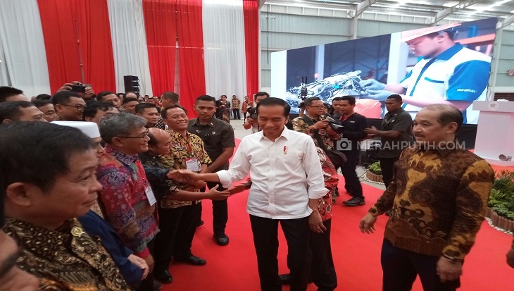 Resmikan Pabrik Esemka, Jokowi: Kebangetan Kalau Beli Barang Impor