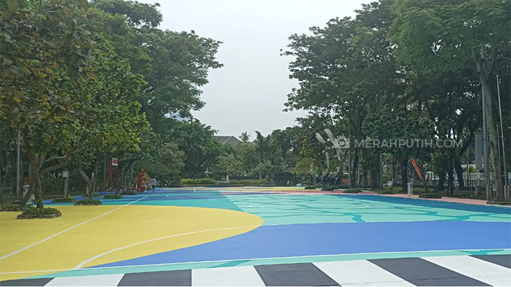 Adi Dharma Lukiskan Keberagaman Jakarta dalam Kesederhanaan Mural Stereoflow