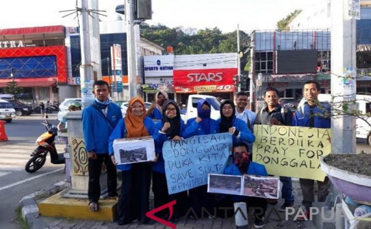 Akis solidaritas mahasiswa dari Jayapura