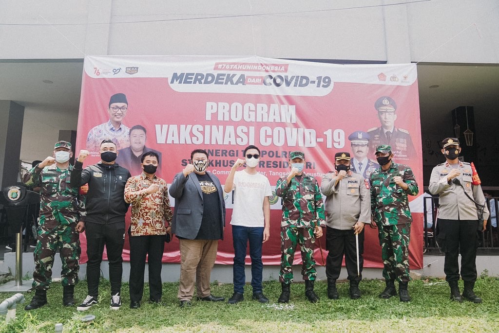Vaksin Dewa United