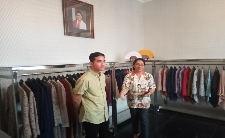Gibran bertemu dengan pengusaha Solo Baningsih 