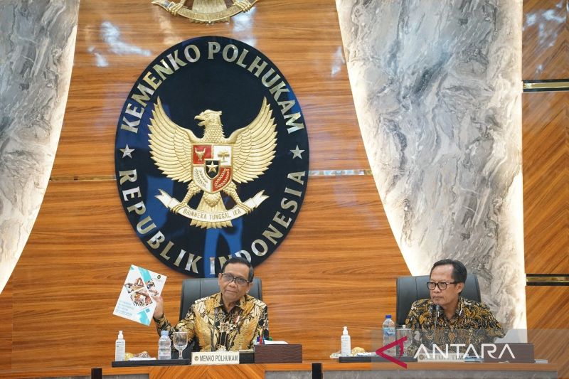 Tim Percepatan Reformasi Hukum Sampaikan 150 Rekomendasi ke Presiden
