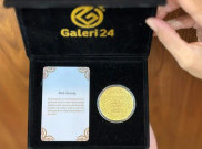 Galeri 24 Buat Emas Batangan dengan Motif Batik Indonesia