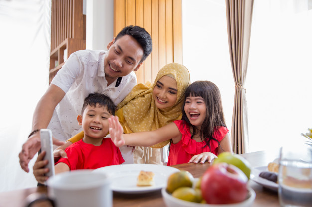 Ungkapan Maaf dan Selamat Berlebaran Paling Pasaran di Whatsapp