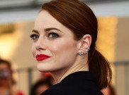 7 Fakta Menarik Emma Stone yang Bikin Kamu Makin Jatuh Cinta