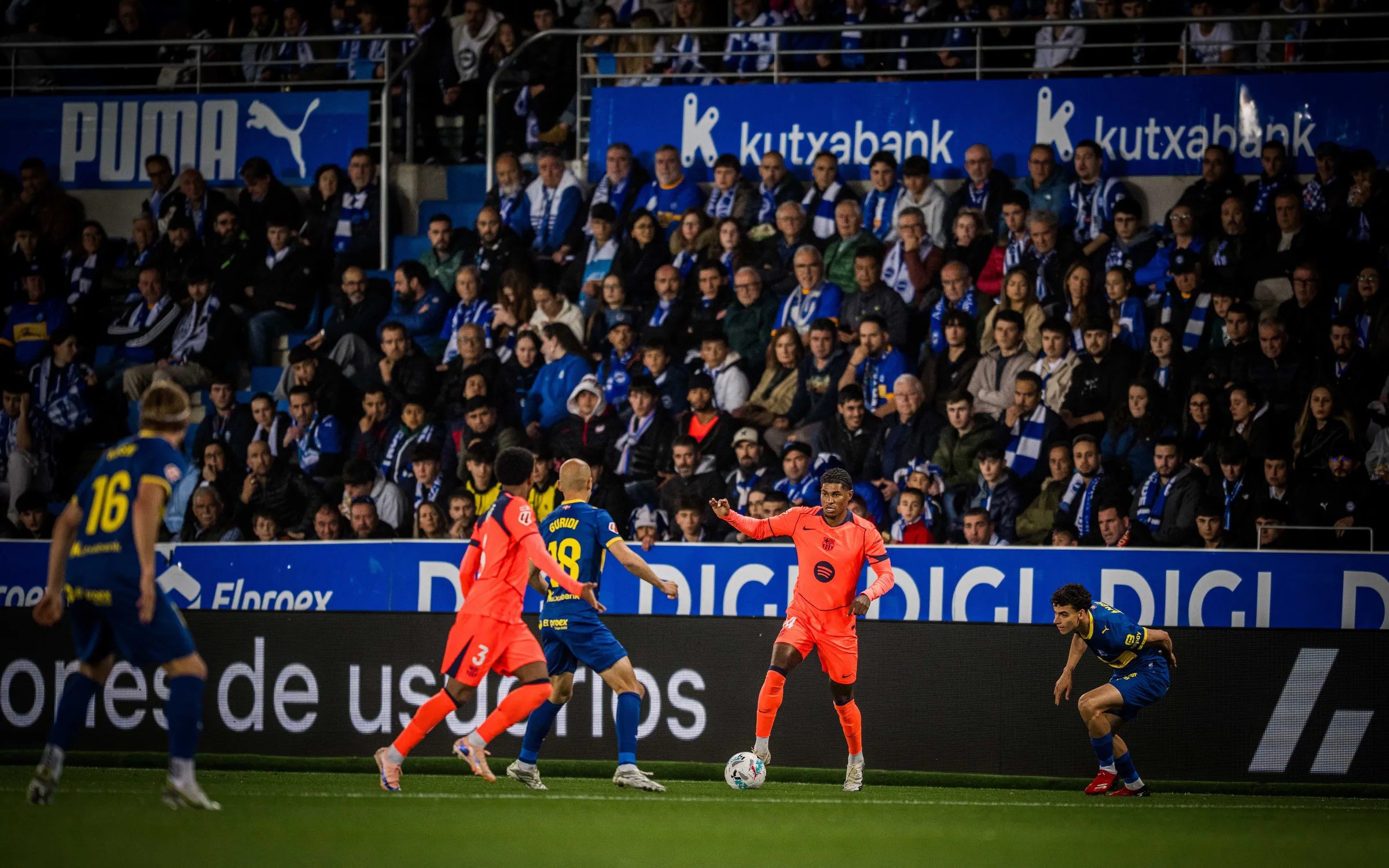 Jadwal Lengkap Pekan ke-37 Liga Spanyol 2025/26: Sevilla vs Madrid dan Barcelona vs Real Betis