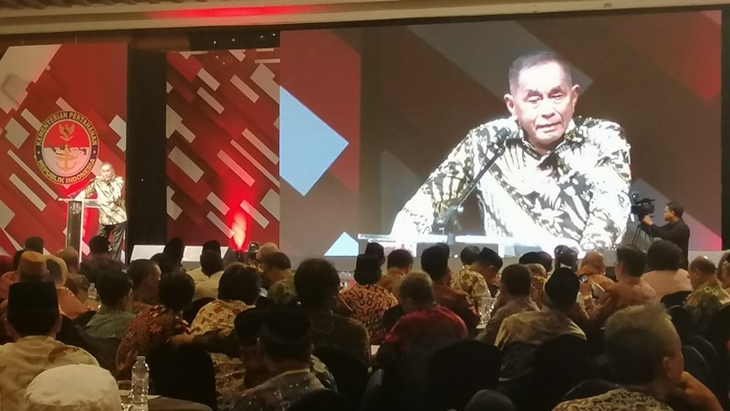 Tantangan Revolusi Industri 4.0 Versi Menhan Ryamizard Ryacudu