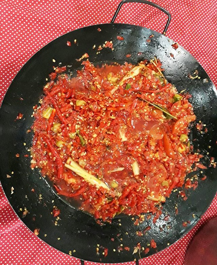 https://www.instagram.com/anie.kitchen/