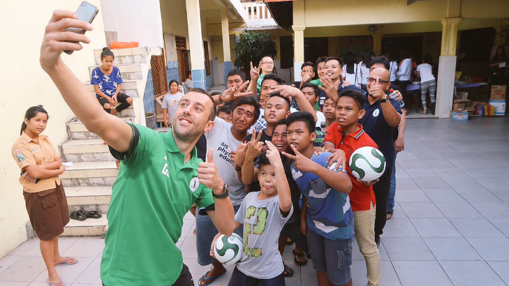 Mantan Bek Semen Padang Gabung Klub Mantan Bomber Inter Milan