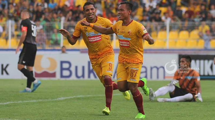 Sriwijaya FC Bantai Persegres 10-2