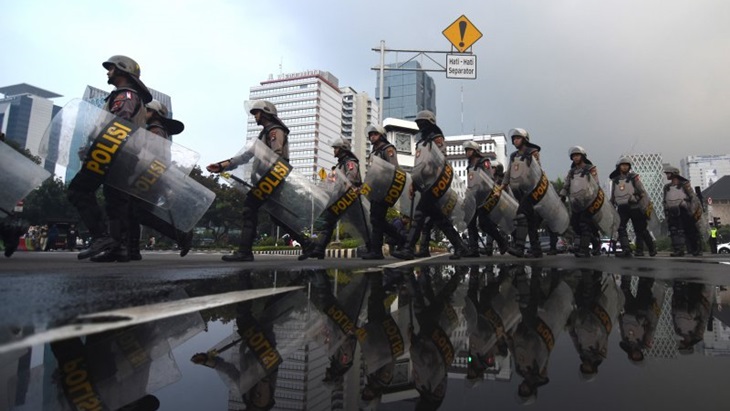 Ribuan petugas kepolisian akan mengamankan Gedung KPU