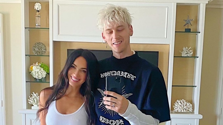 Machine Gun Kelly dan Megan Fox Resmi Bertunangan