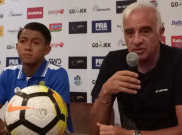 Pelatih Persib: Apakah Kalian Tidak Ingin Menonton Bola di Jakarta Bersama Keluarga?