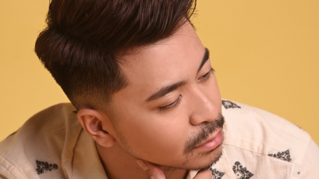 Kevin Bern Sedang Jatuh Cinta Lewat Single 'Berharap Cinta'