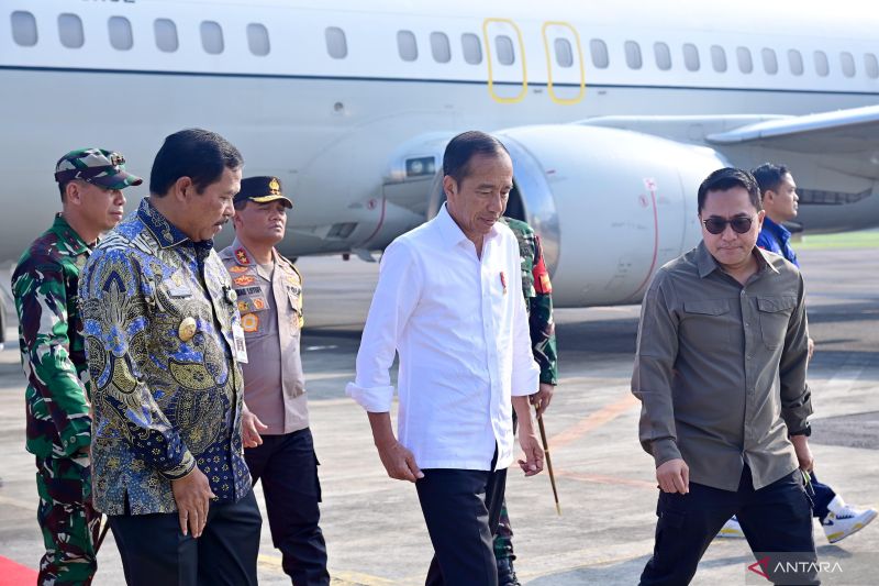 Jumat Pagi, Jokowi Terbang dari Jakarta Tinjau Banjir Demak