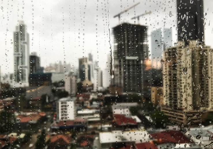 Prakiraan Cuaca Akhir Pekan Sabtu, 27 September 2025: Waspadai Hujan Ringan hingga Sedang di Jabodetabek