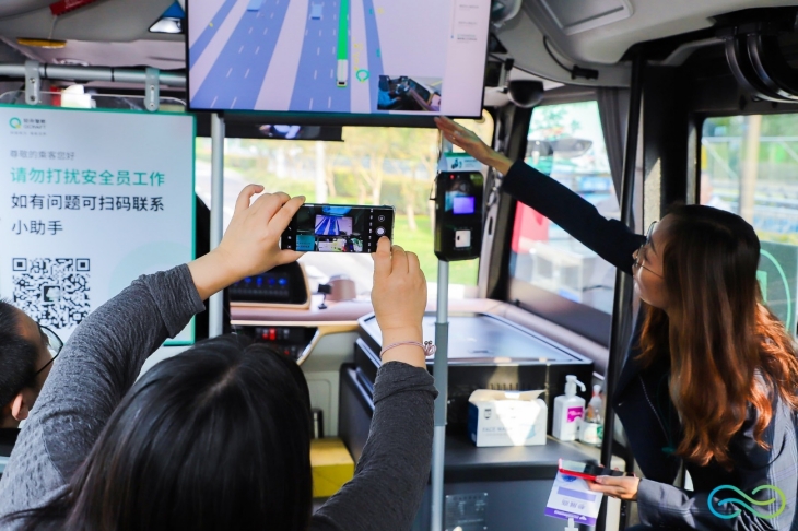 Robobus bisa dinaiki secara gratis. (Foto: QCraft)