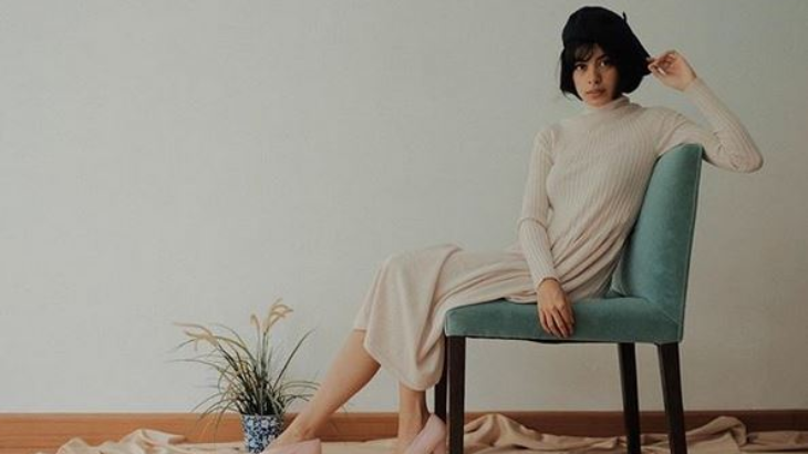 7 Pose Cantiknya Eva Celia ini Enggak Bikin Bosan