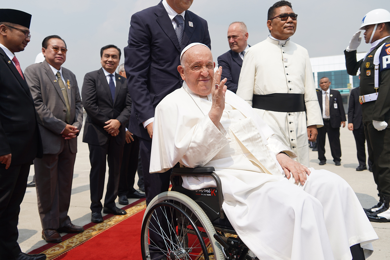 Profil Lengkap Paus Fransiskus: Pemimpin Gereja Katolik yang Sederhana dan Cinta Damai