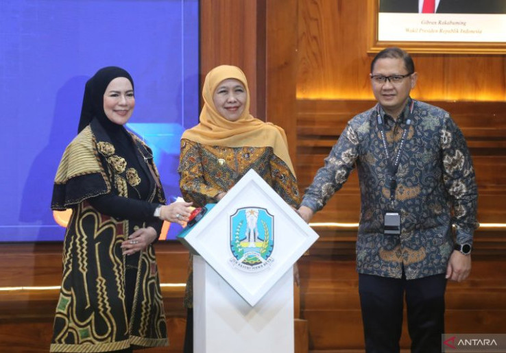 Jatim Siapkan Beasiswa Bagi 143 Ribu Pelajar dan Mahasiswa, Tekan Anak Tidak Sekolah
