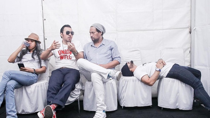 Naif Berhenti Setelah 25 Tahun