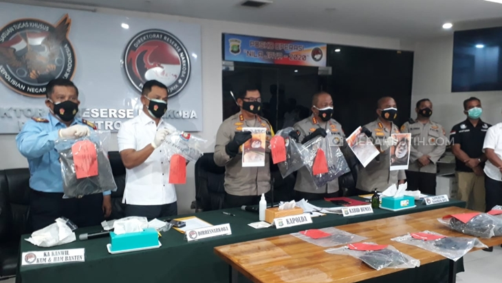  Konferensi pers terkait kematian Cai Changpan, narapidana yang kabur dari Lapas Tangerang. (Foto: MP/Kanugrahan)