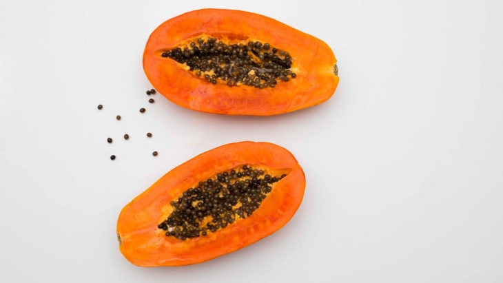 Pepaya, Buah Tropis yang Kaya Manfaat