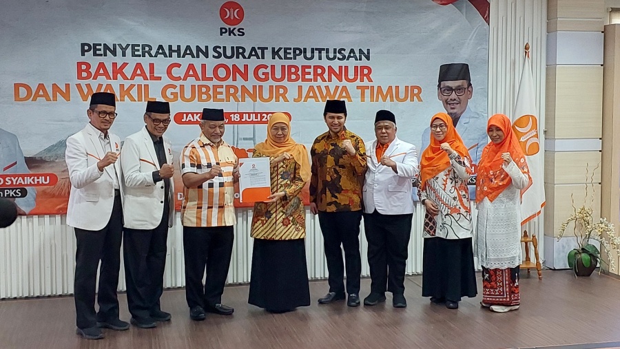 PDIP Tuduh PKS Main Aman Dukung Khofifah-Emil di Pilkada Jatim