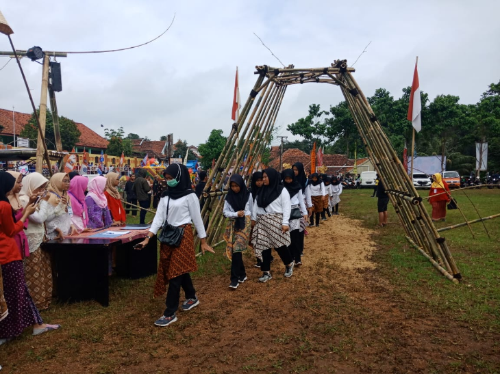 festival budaya paniis