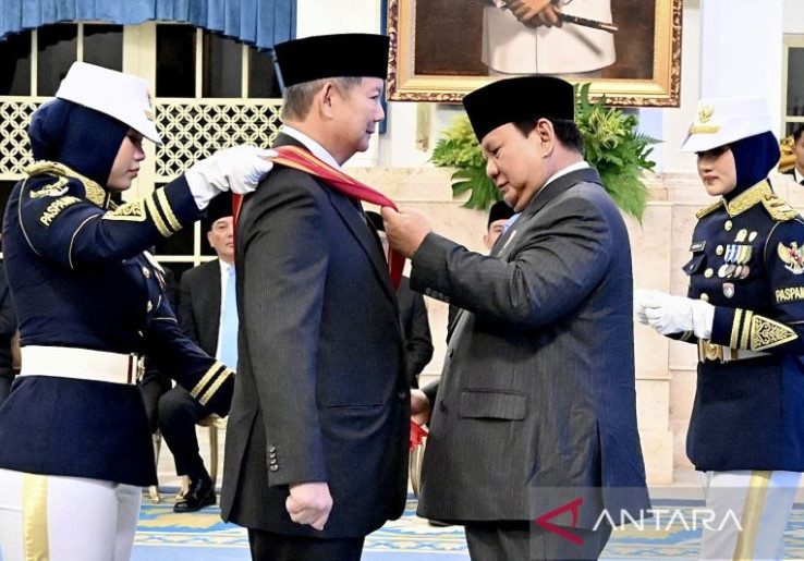 Dianugerahi Tanda Kehormatan dari Prabowo, Hashim Djojohadikusumo Sempat Merasa Tidak Nyaman