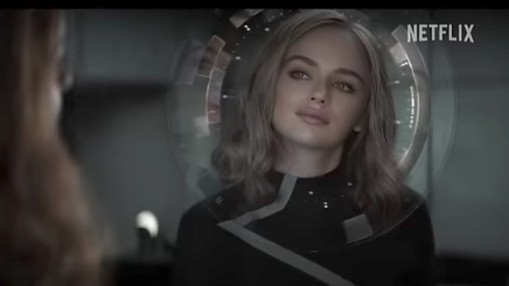 Joey King Lawan Standar Kecantikan di 'Uglies'